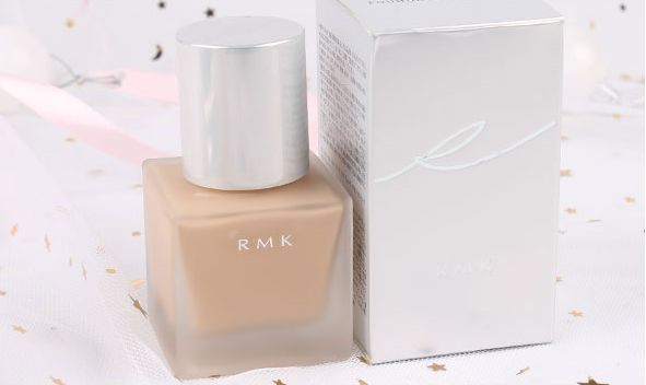 戚薇改版,戚薇变脸抖音