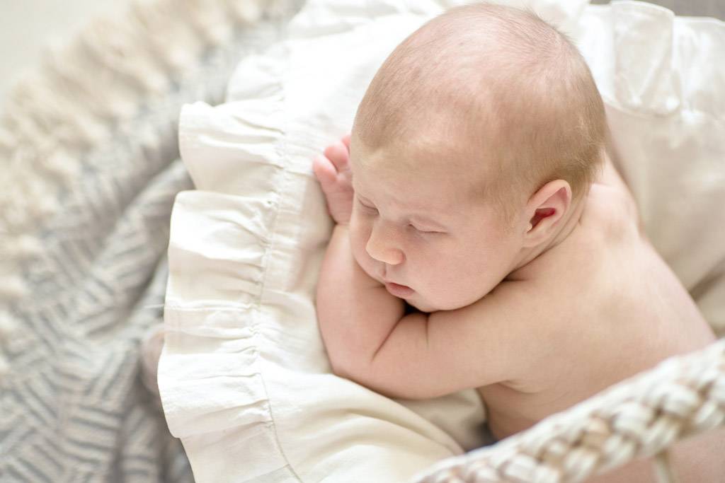 宝宝说看到脏东西怎么办,宝宝眼里有脏东西要处理吗