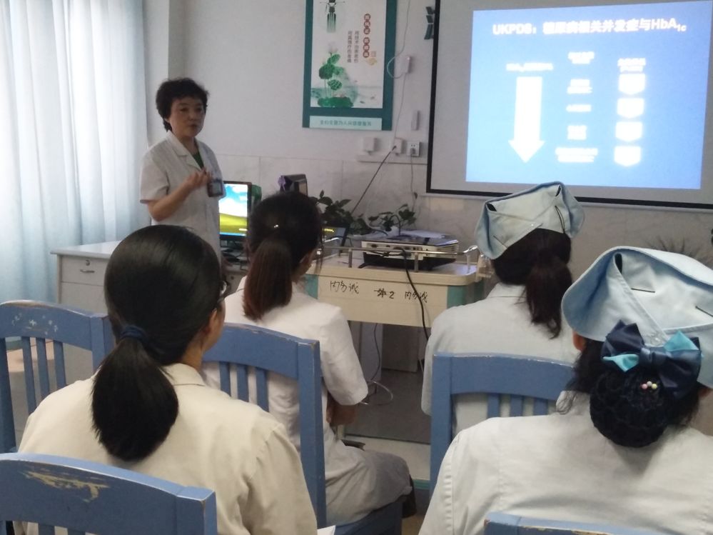 「医者」广元市第一人民医院专家梁元碧：患者的贴心人