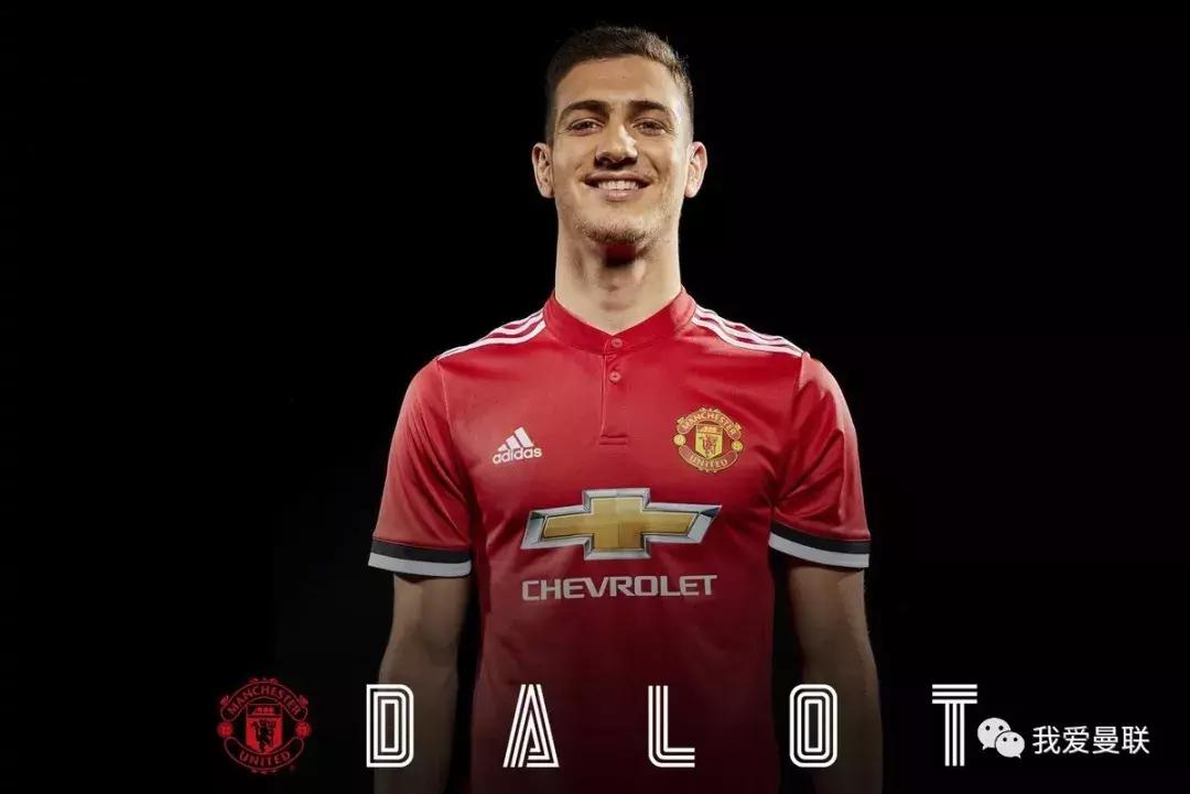 付违约金再加200万！曼联豪爽官宣第二签，两笔引援暗合神奇