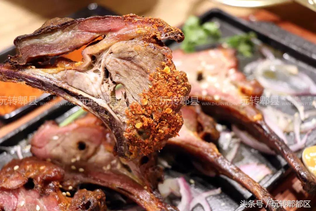 快来!到蜀都万达感受西域风情,品地道*疆新**九必吃!