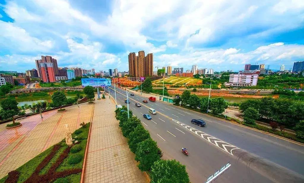 邵阳换新名片了！快传递出去~为你带来更多的人脉、财脉！