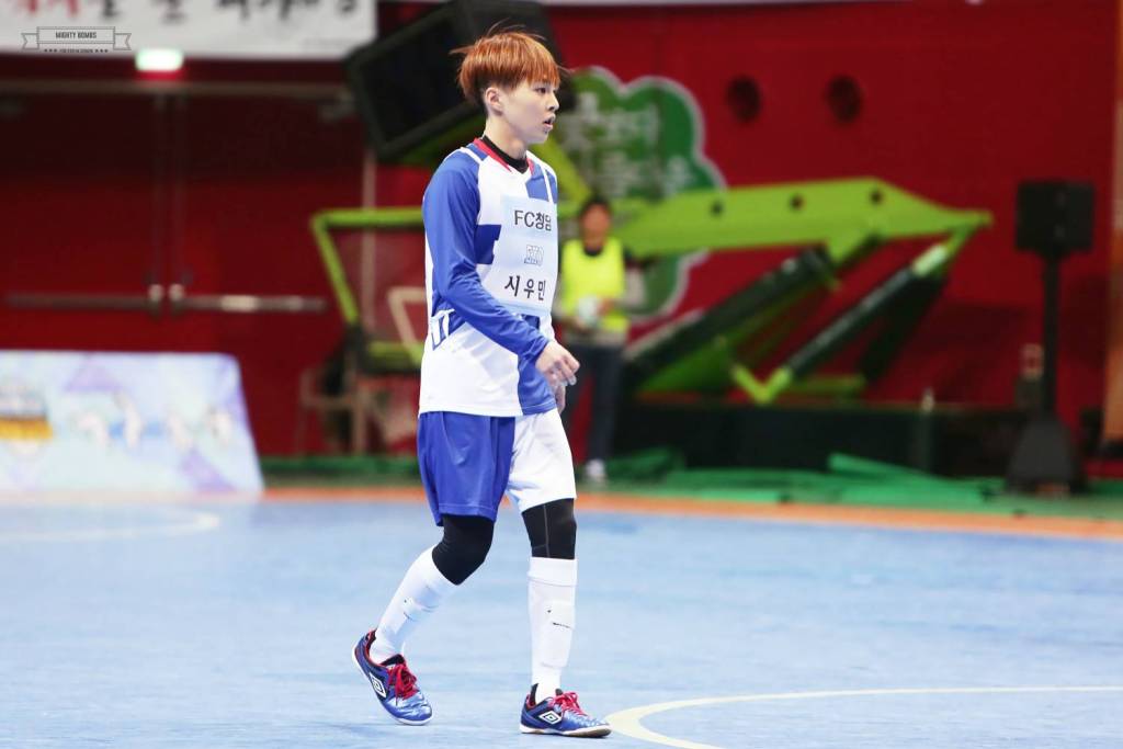 exo分享一波图片,exo分享服装