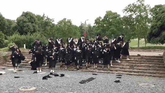 华科毕业生去武大拍毕业照,在武大拍的毕业季宣传片