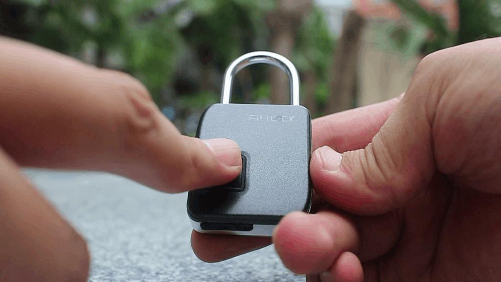 一指即开的指尖魔法沃圣指纹锁体验