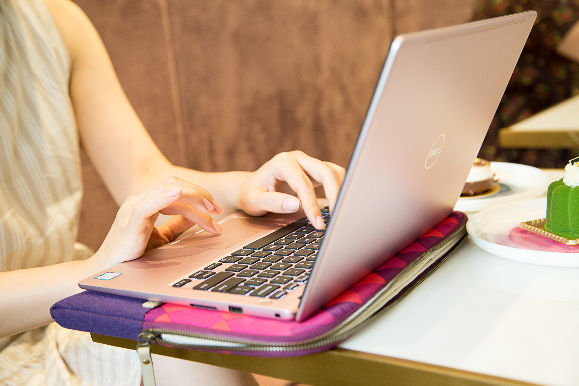 戴尔灵越笔记本推荐女生,超可爱少女心笔记本推荐