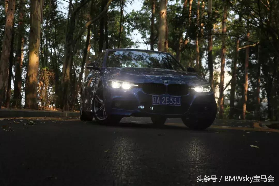 宝马330lixdrivem运动版感受,23款宝马330i第一视角沉浸式体验