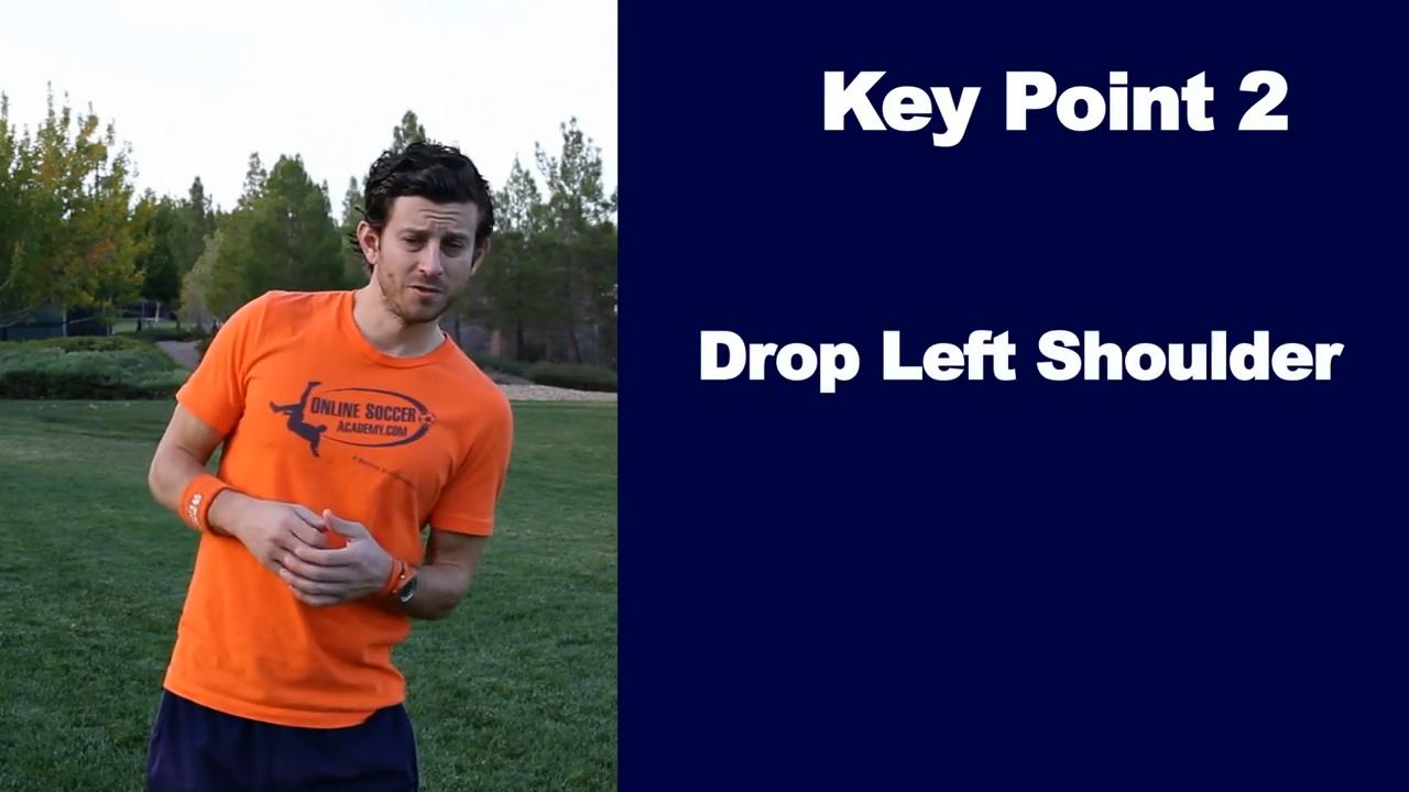 足球青训踩球怎么训练的,足球教学踩单车