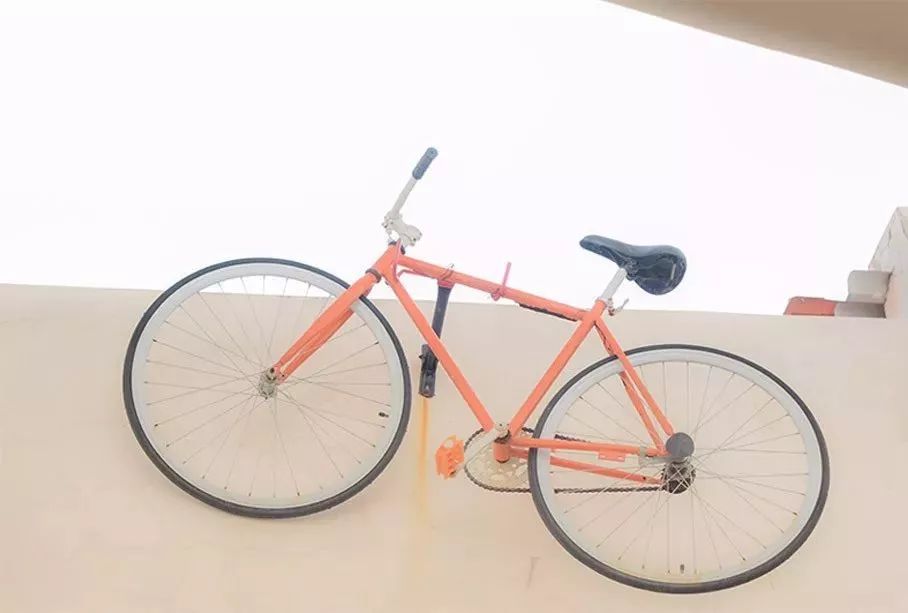 懂得求助别人,懂得麻烦别人的人都是聪明的人