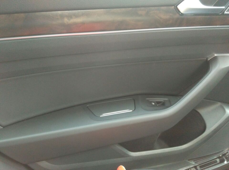 迈腾33030周年的用车感受,迈腾330豪华落地及养车成本