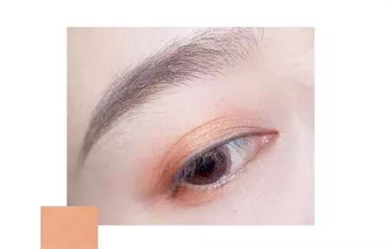 眼影画法新手易学日常妆,新手眼影画法教程日常妆