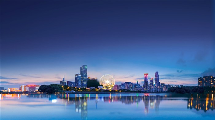 贫穷限制了我的想象富豪日常,中国城市穷人区和富人区对比