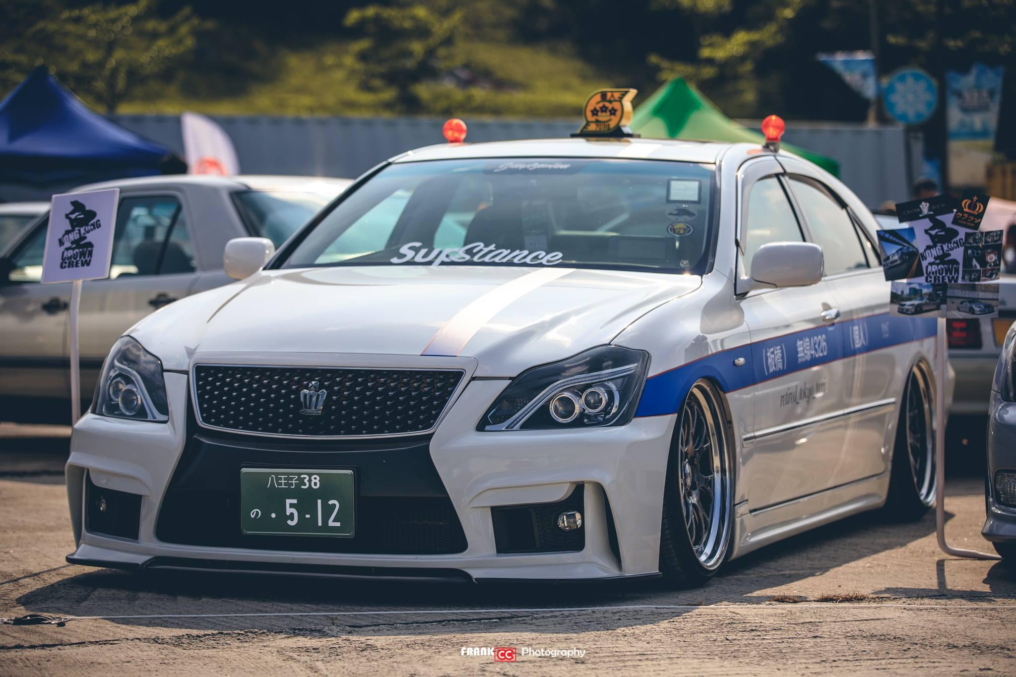 昨天300多部改装车大聚会，怪不得人们都说香港是玩车天堂！