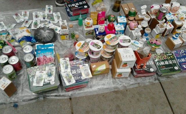 摆摊卖水赚钱不丢人,摆摊怕丢人怎么克服