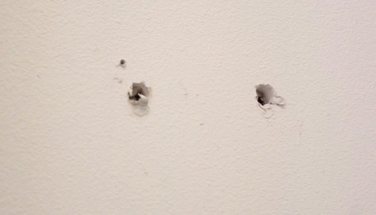 如何修补大面积墙面窟窿,如何修补墙面上的小洞