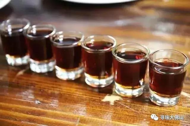 这间专注牛杂30年的老店华丽升级，吃完变甄子丹！