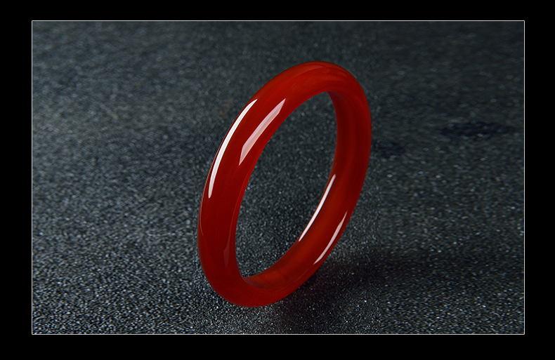 玉髓水草玉的分类,猫眼石和玉髓哪一个价值高