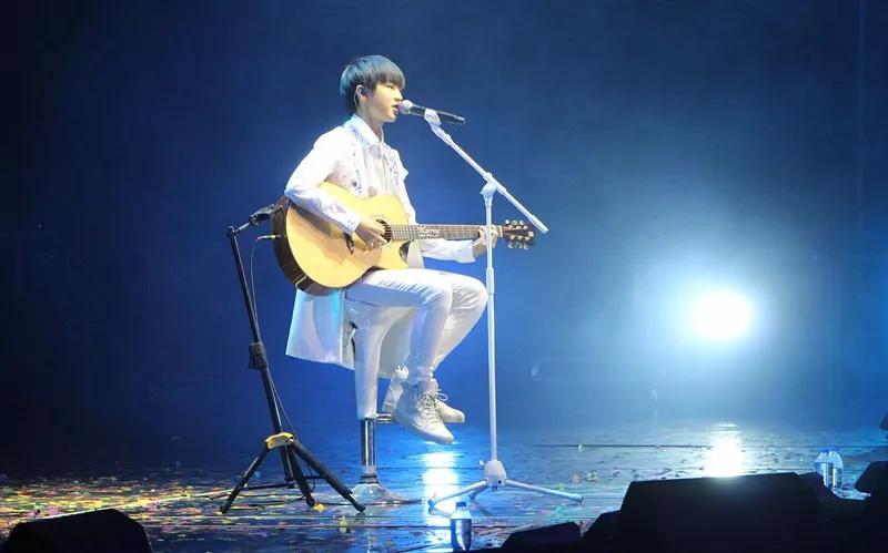 金艺吉他琴行十周年庆瓷碗套装、夏凉被、麦饭石套锅送送送