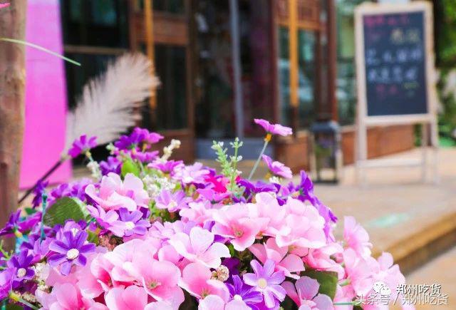 一家藏在郑州里的世外桃源，来这看世界杯没错！