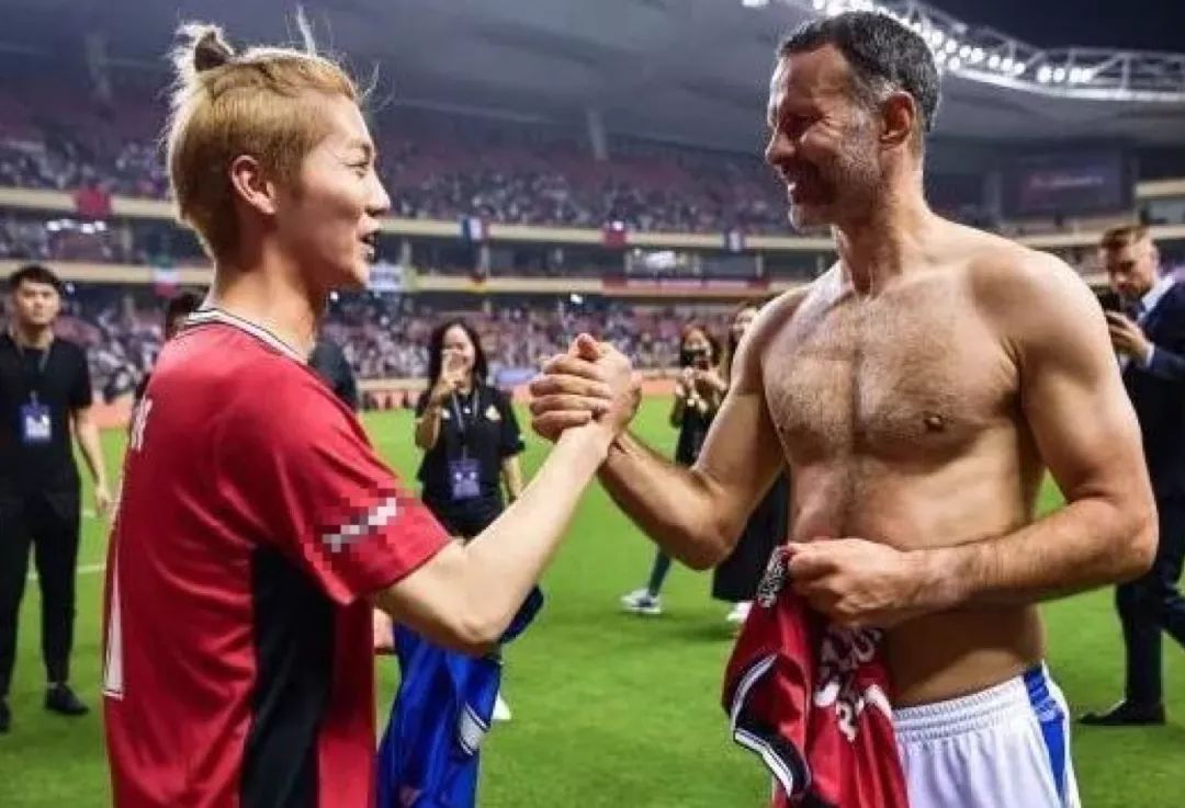 鹿晗玩英雄联盟什么节目,鹿晗解说世界杯最经典片段