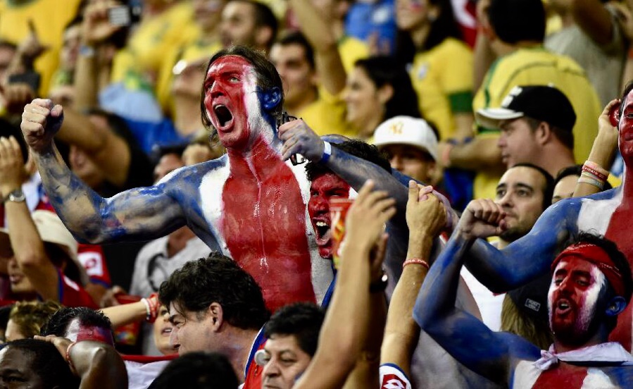 「和芷若看世界杯」：清凉盛夏，激情无限，世界杯来了！