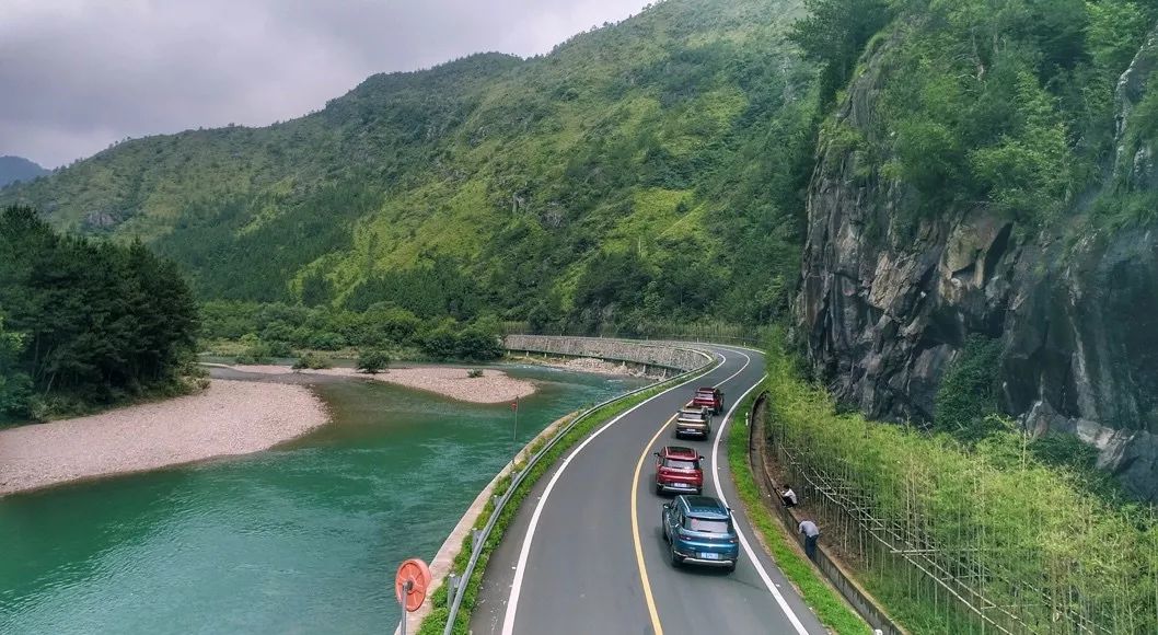 昌河q7深度评测,昌河q7试驾视频最新