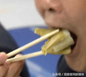 赖清德推荐的香蕉奇葩吃法火了王世坚：吃起来像剥皮辣椒