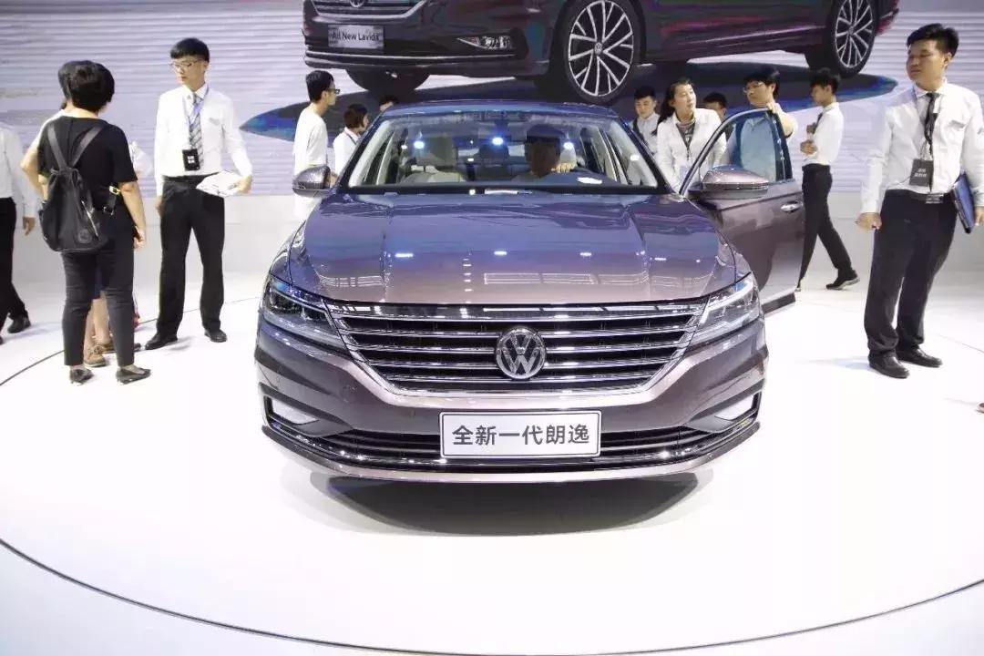 德系车日系车哪个更耐用,车漆比较厚的日系车