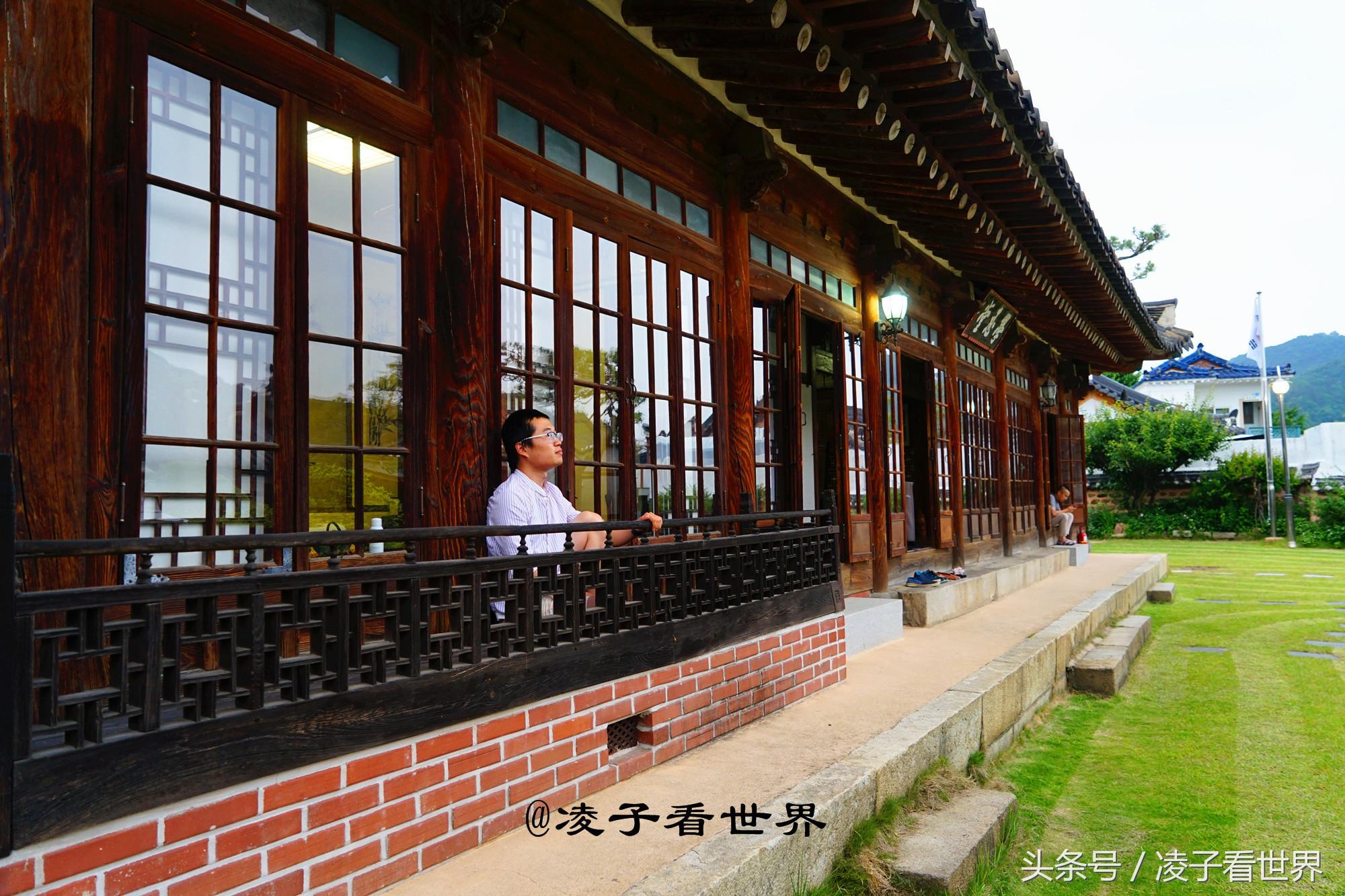 悠闲的走在乡村小路,悠闲漫步在李庄古镇