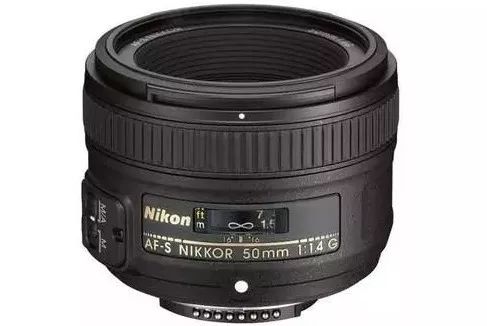 50mm定焦镜头人像效果,50mm人像镜头使用技巧