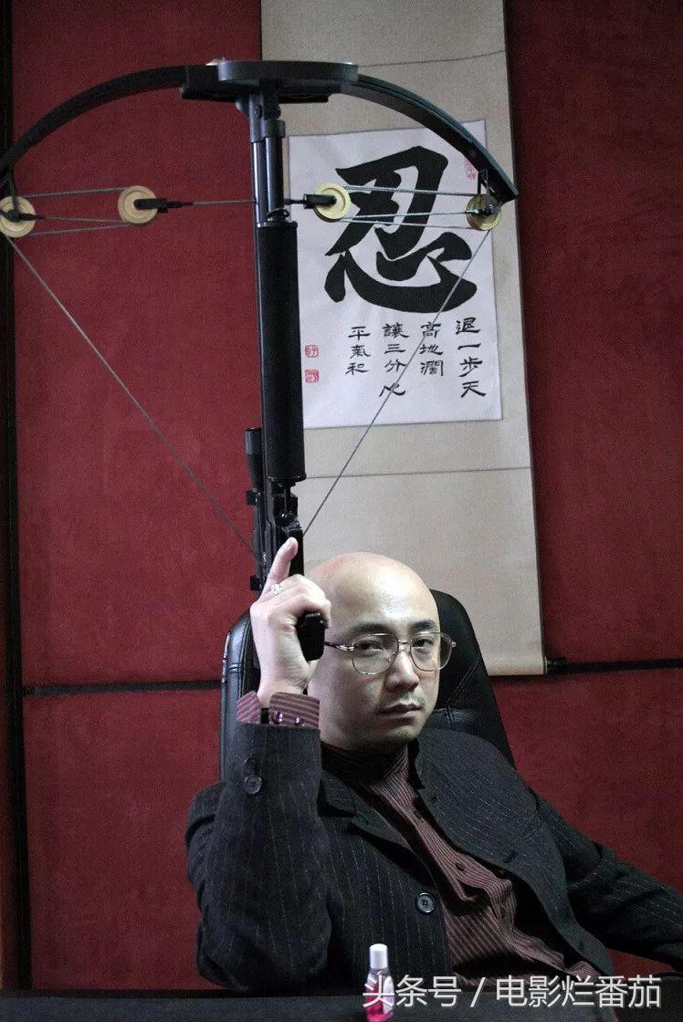 他是迄今为止没有失败过的电影人，因为他心地纯到只有电影