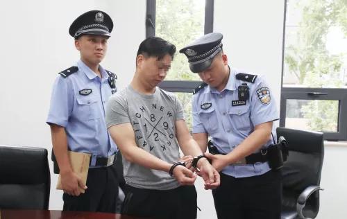 公司法定代表人被限制消费令,公司法定代表人被限制消费