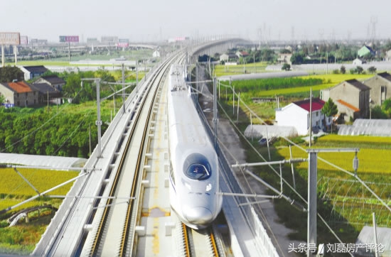 高铁是三四线城市房价的吸血管还是输血管？