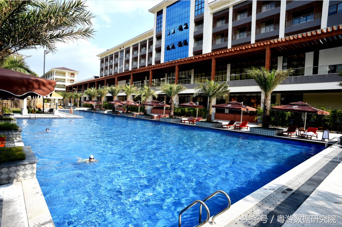 涓栫晫鏉挒涓婄埗浜茶妭,涓栫晫鏉拰绔崍