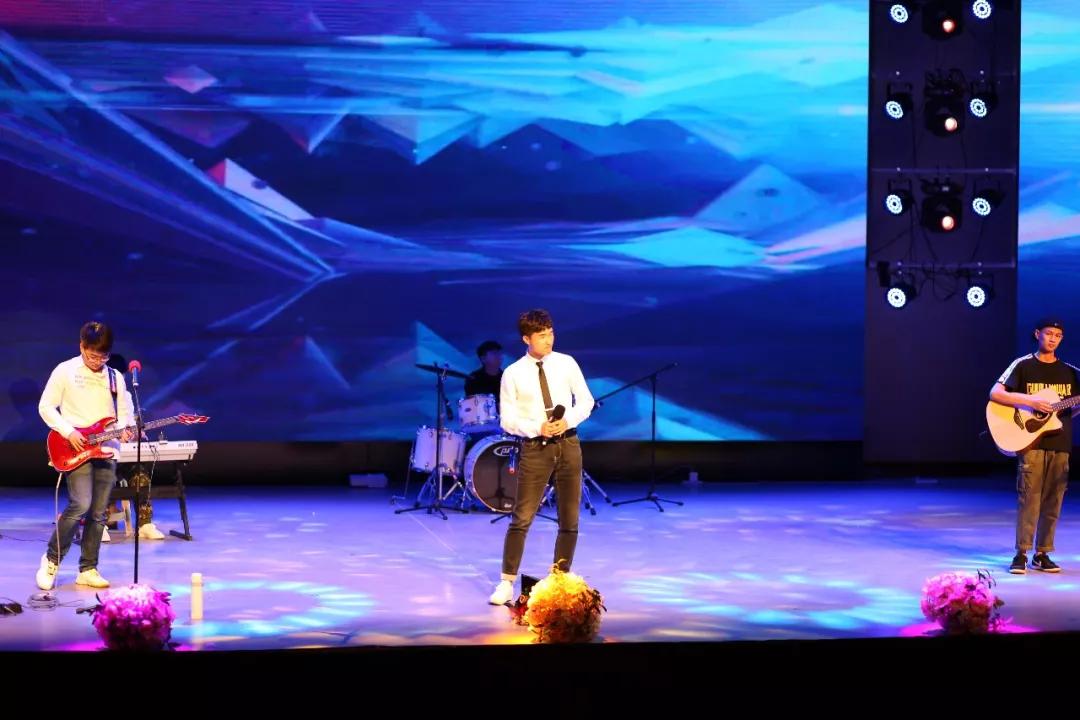 「毕业季」沈阳药科大学制药工程学院81期毕业汇演大放送