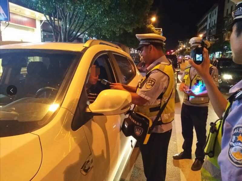 交管部门将在世界杯期间严查酒驾,世界杯交警提醒