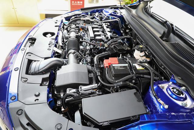 一般车型用什么机油,如何判断自己的车适合用什么机油