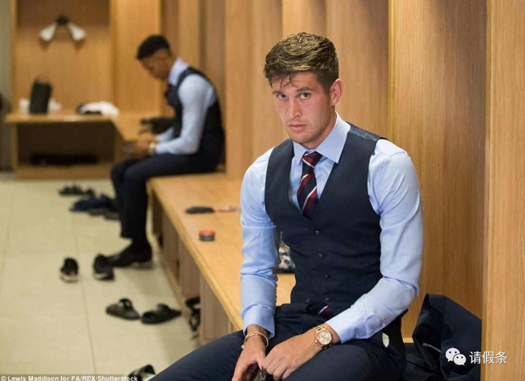 2018俄罗斯世界杯西装,2018世界杯法国队西服