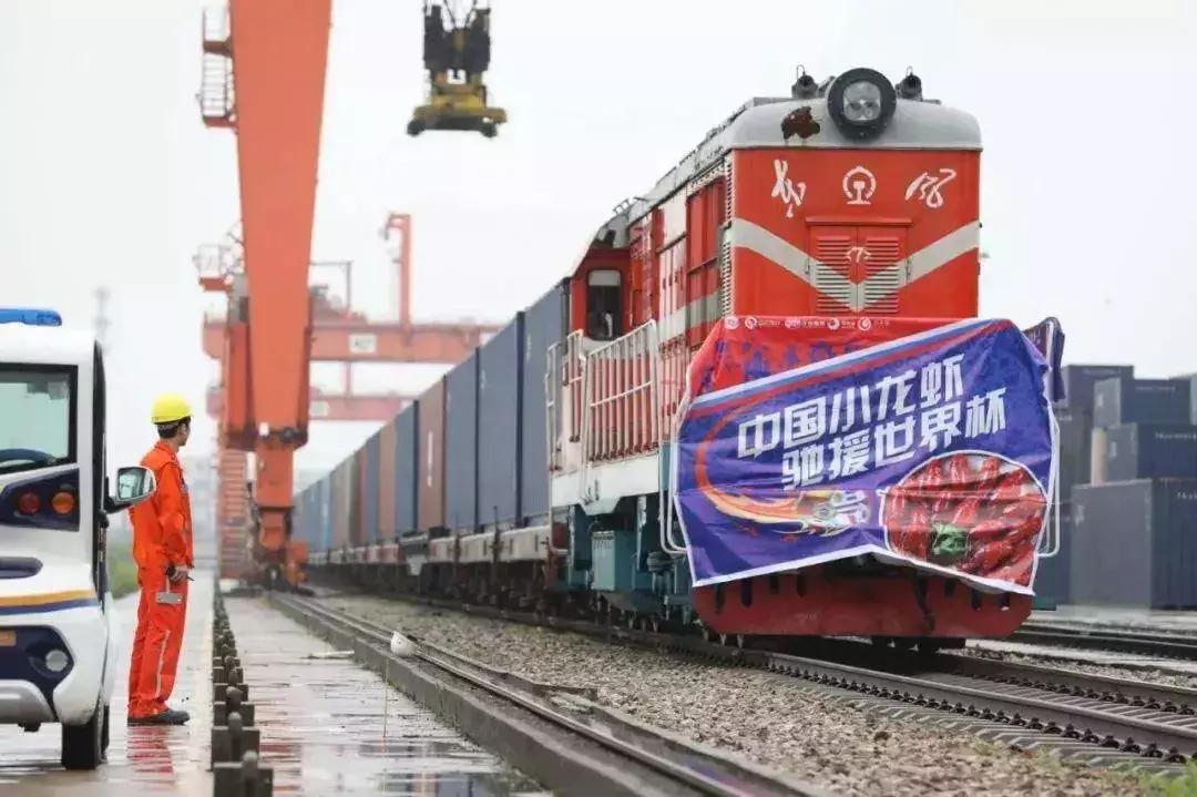 世界杯中的中国制造图片,世界杯中国造