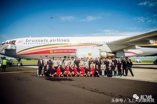 世界杯主题涂装,卡塔尔航空彩绘机世界杯涂装