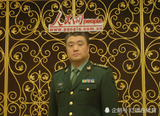 红旗连世界杯兵法之二东道主大胜利刃十字星切割