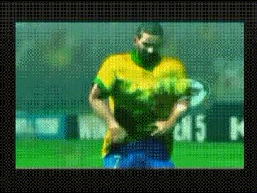 曾经与现在的实况足球,20年前陪你踢球