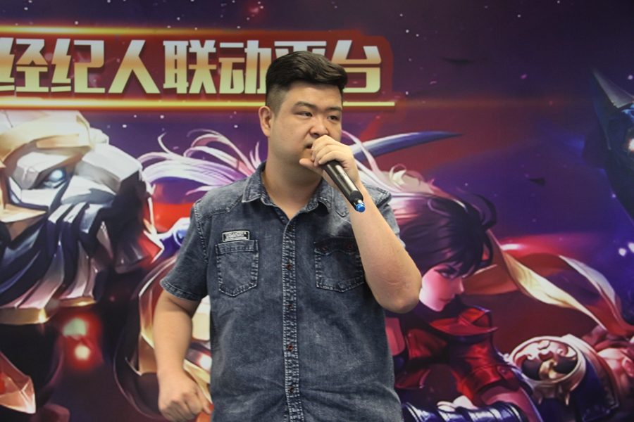 易悦人物访谈潘锐：房地产互联网平台的新零售模式——房者荣耀