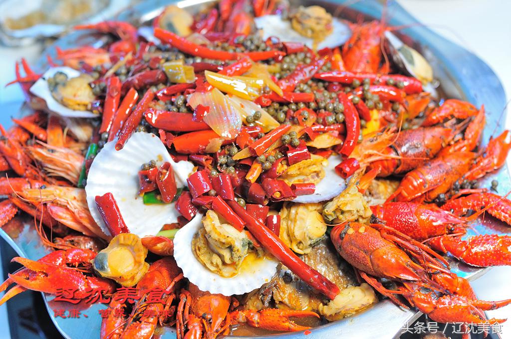 沈阳足球球迷助威,东北人为中国健儿助威的方式