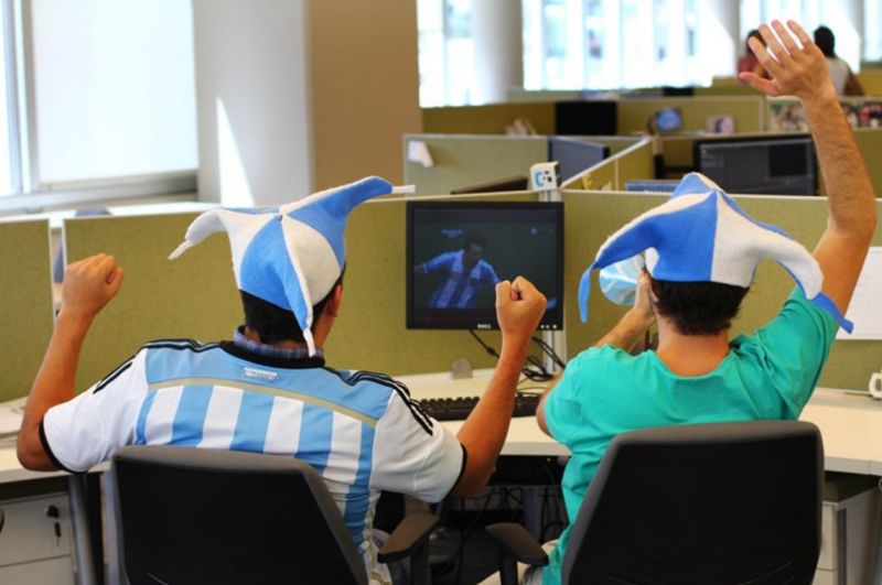 为什么世界杯令那么多人疯狂,世界杯为什么令人疯狂