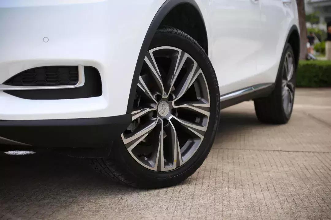 2021款比亚迪唐燃油版内饰图片,比亚迪唐plusdmi内饰