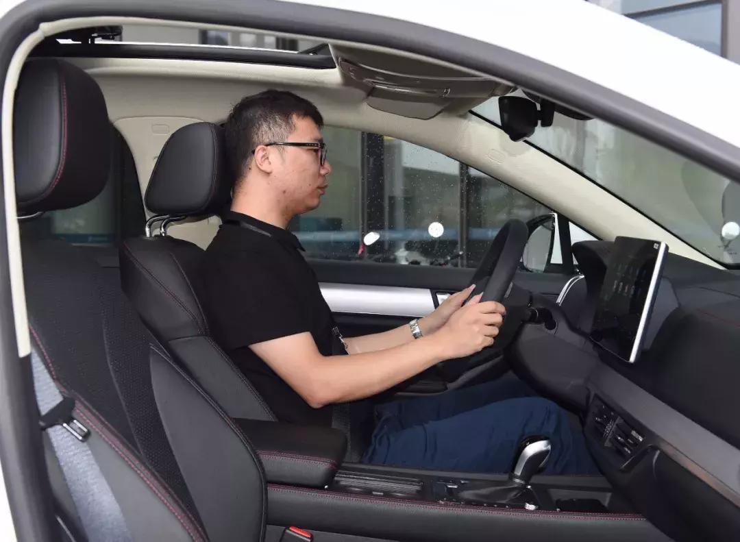 2021款比亚迪唐燃油版内饰图片,比亚迪唐plusdmi内饰