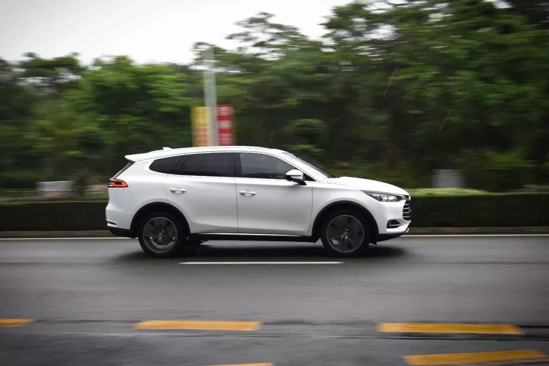 2021款比亚迪唐燃油版内饰图片,比亚迪唐plusdmi内饰