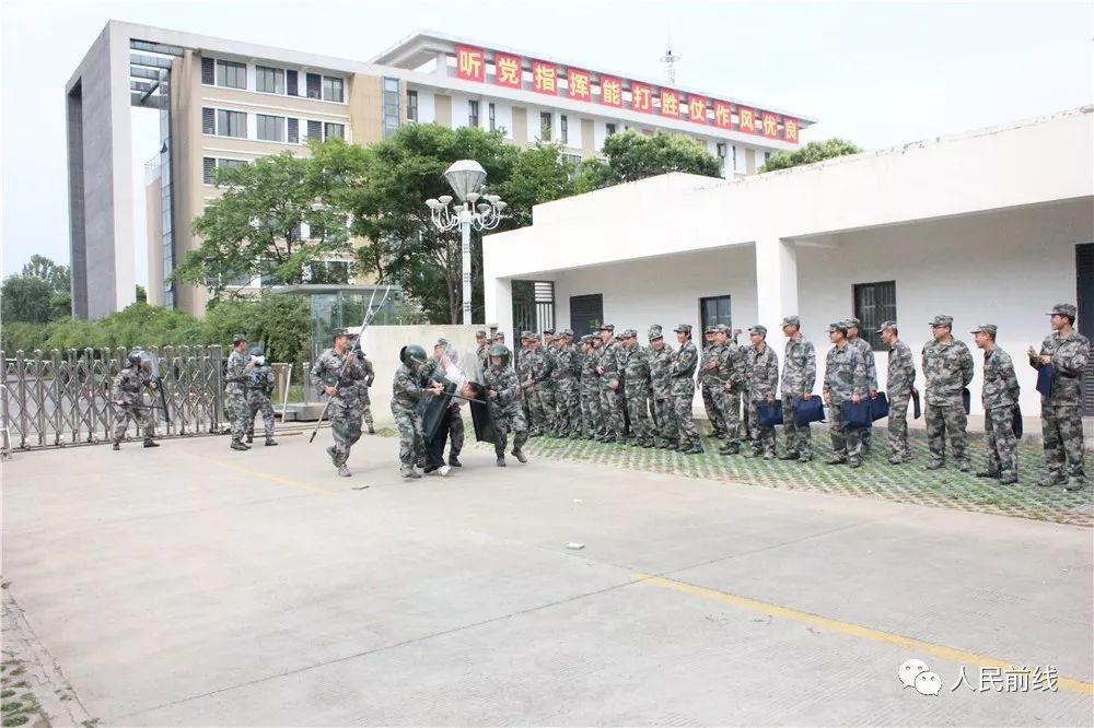 转业军官退役士兵,正营级军官退伍军人