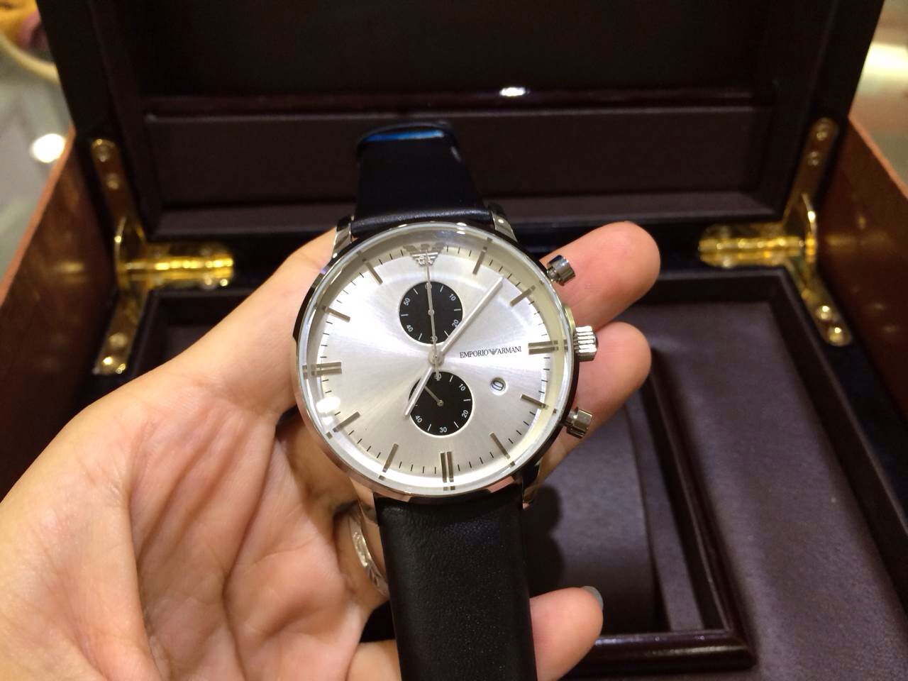 奢侈品牌阿玛尼手表图片及价格,意大利正品阿玛尼手表价格表